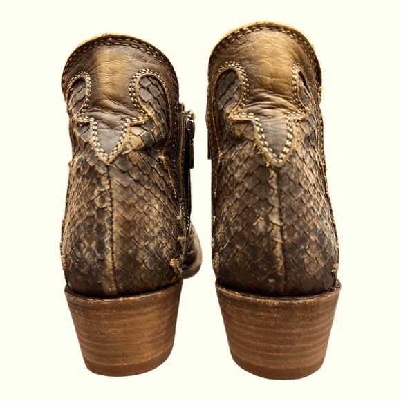 Liberty Black Uma Python Embossed Suede Cowboy Core Western Boots SZ 6 - Picture 4 of 13